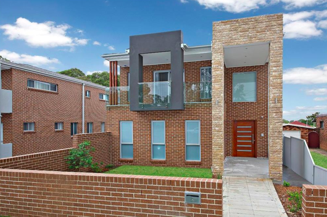 Medium Density – Six Townhouses